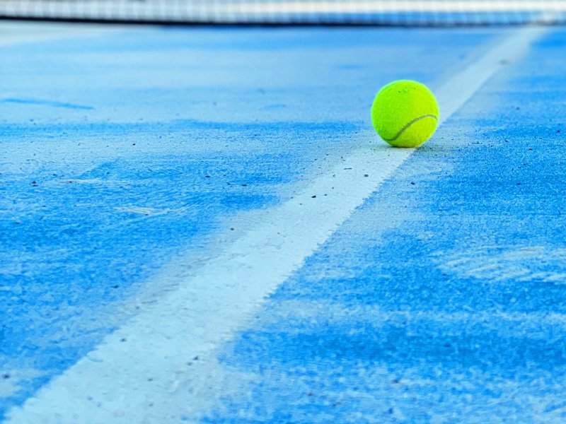 Optimal maintenance of padel courts: Infill sand is the key to longevity and sustainability